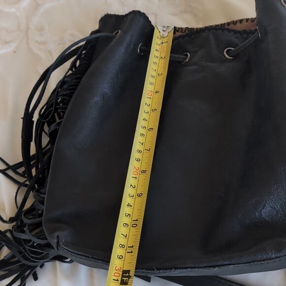 Patricia Nash Nicoletta 🖤 Black Leather Fringe Boho Bucket Bag Crossbody - Picture 15 of 16